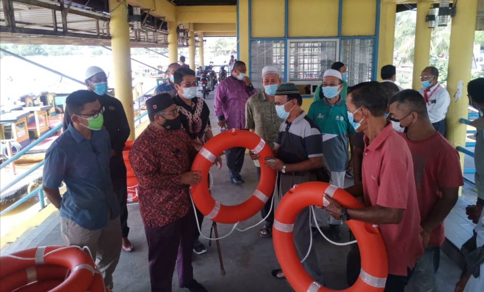 Komited Bantu Nasib Pengusaha Bot Penambang - Dr. Khairuddin