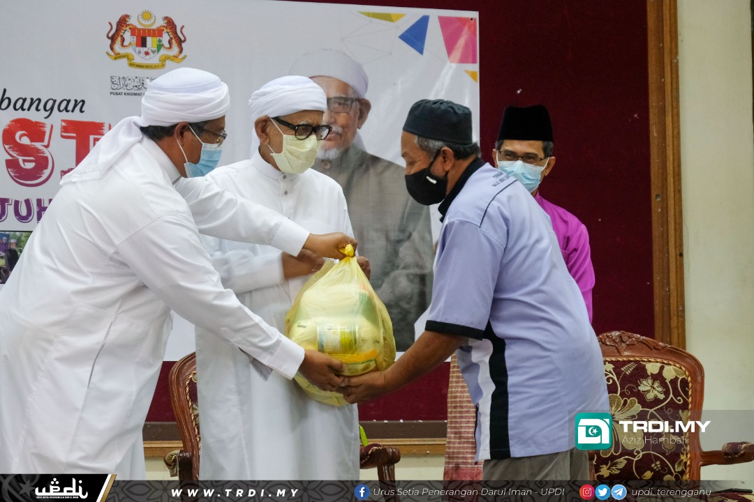 Abdul Hadi Ronda Empat Dun Agih Bantuan Banjir