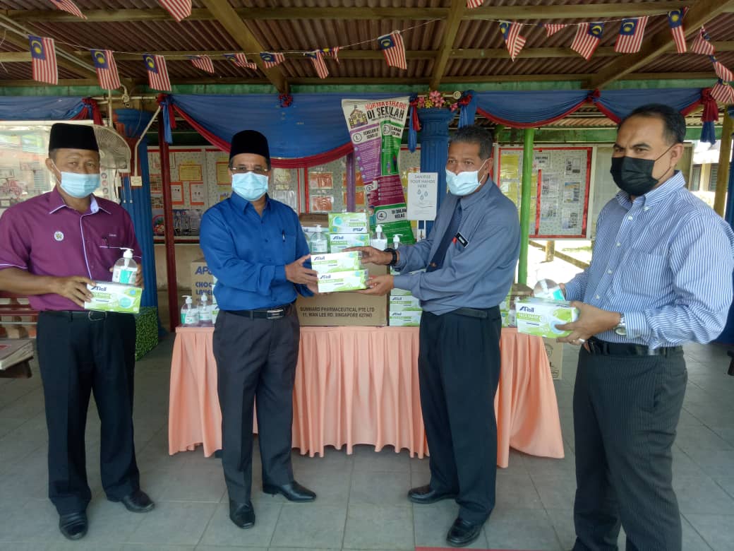 MAIDAM Tidak Guna Wang Zakat Beli Pelitup Muka Untuk Calon SPM 2020