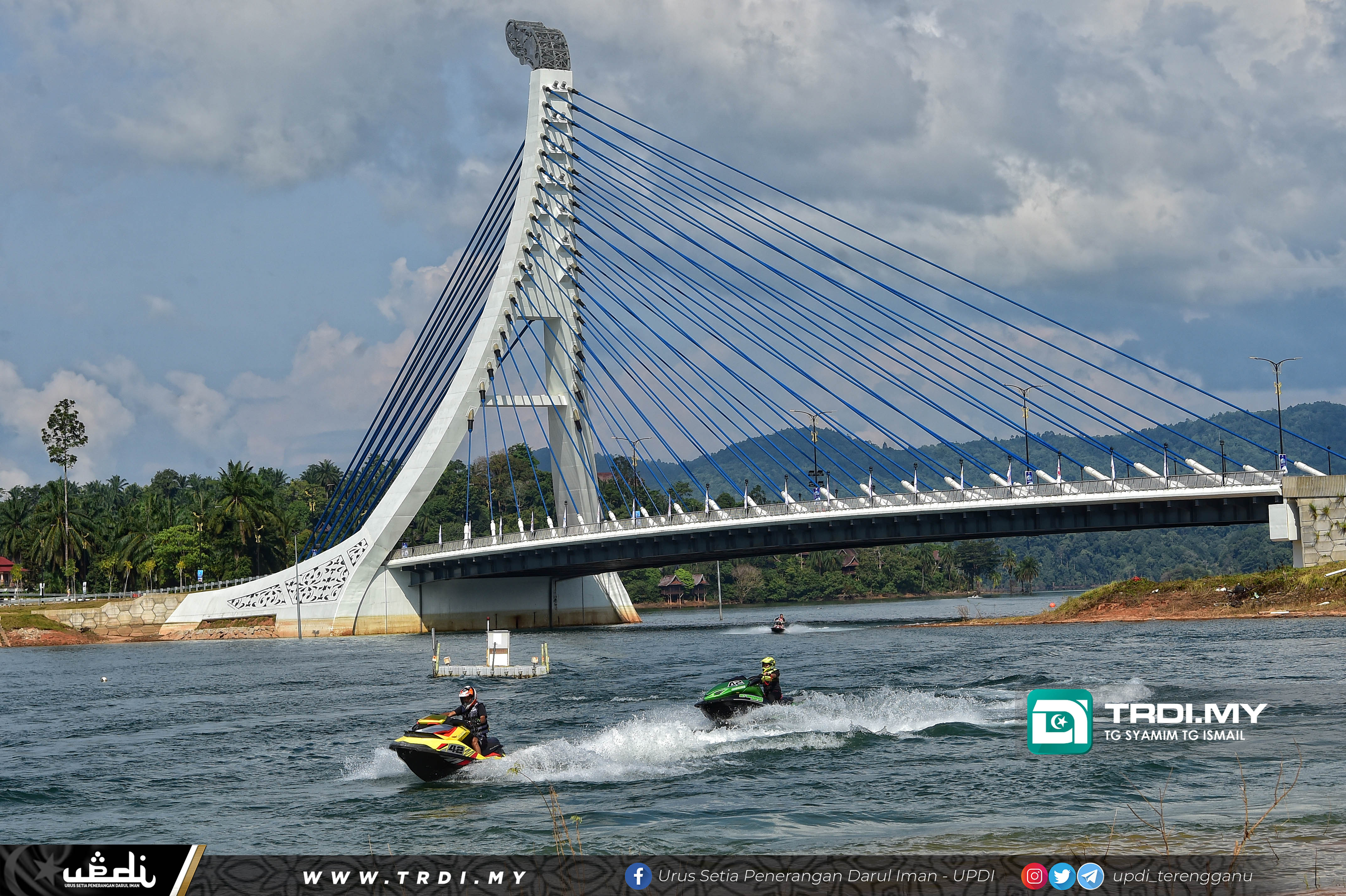 Majlis Penutup & Penyampaian Hadiah Terengganu Inc Challenge Series: Tasik Kenyir Jet Skit Championship 2022 bertempat di Pulau Poh, Tasik Kenyir