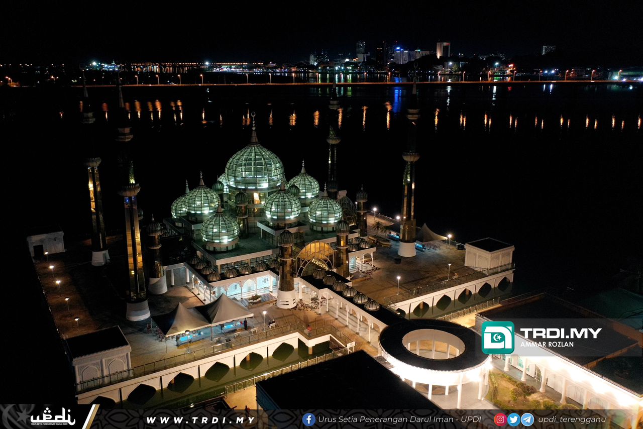 BAJET 2023: Imam dan Bilal Dinaikkan Elaun, Terima Bantuan ‘One-Off’