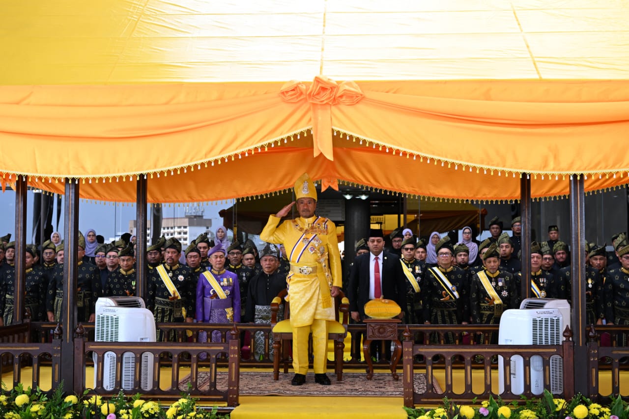 Terokai Potensi Baharu Dalam Industri Pelancongan- Sultan Mizan