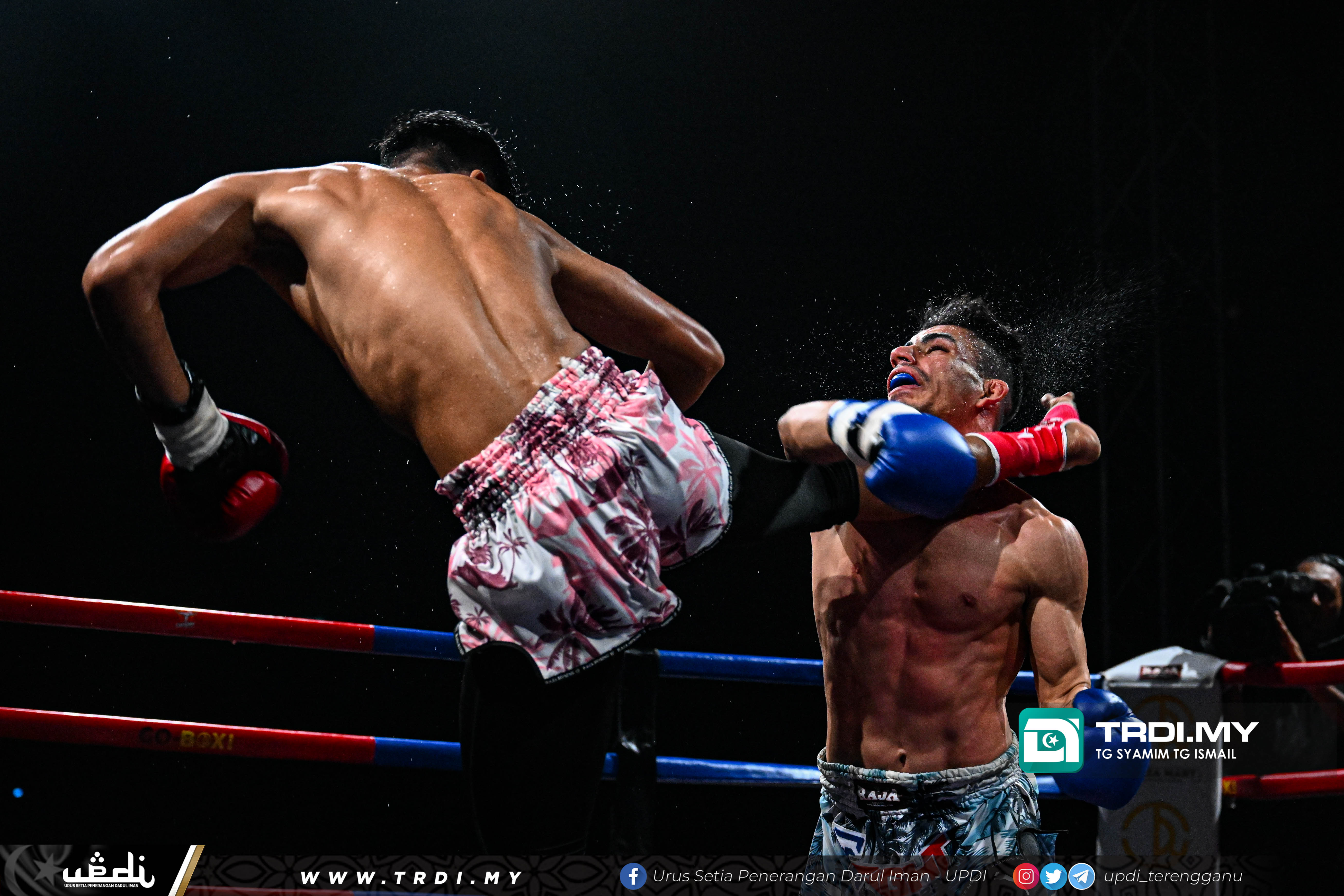 YB Hishamuddin Abdul Karim, Pengerusi Jawatankuasa Pembangunan Belia, Sukan & NGO Menyempurnakan Program Terengganu T-Fight Festival 2023 bertempat di Stadium Tertutup Gong Badak, Kompleks Sukan Negeri Terengganu.