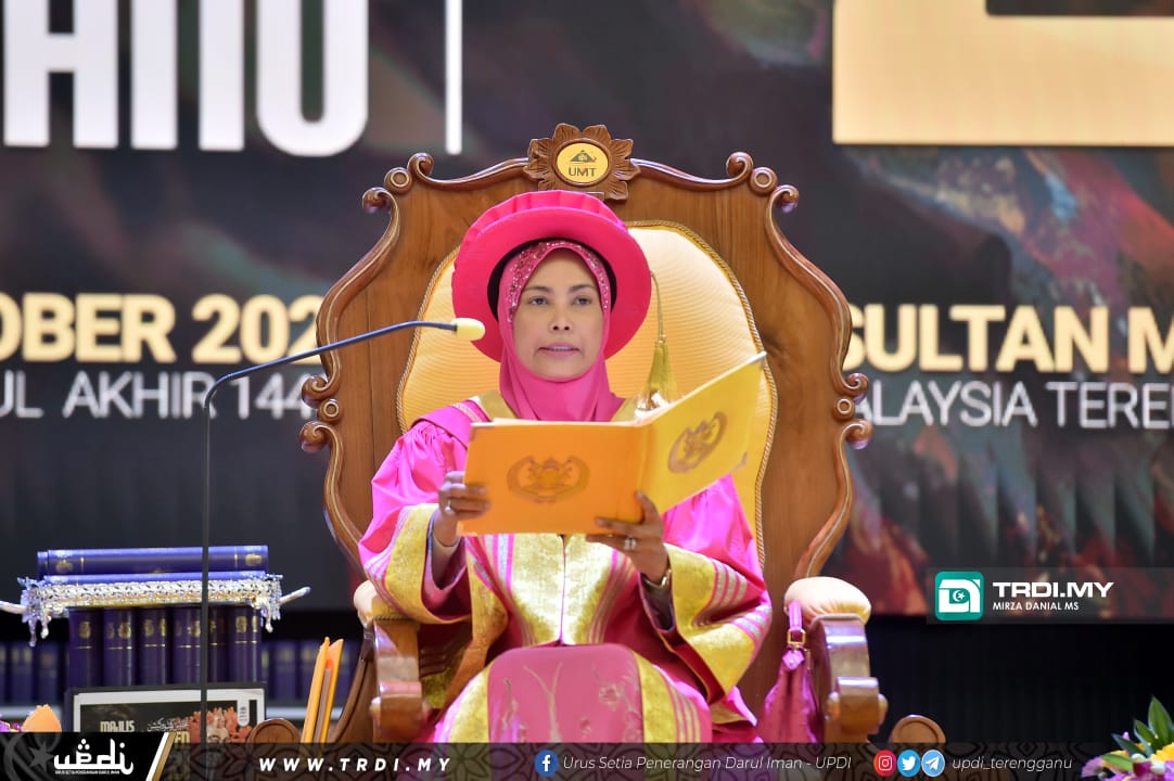 Sultanah Nur Zahirah Titah Graduan Jaga Nama Baik Universiti