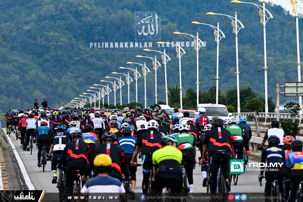 1,400 Berlari, Berbasikal Sebar Kepentingan Kesihatan Mental