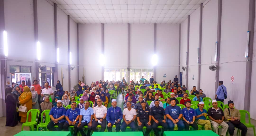 120 Penduduk di Bukit Besi Terima Tanah