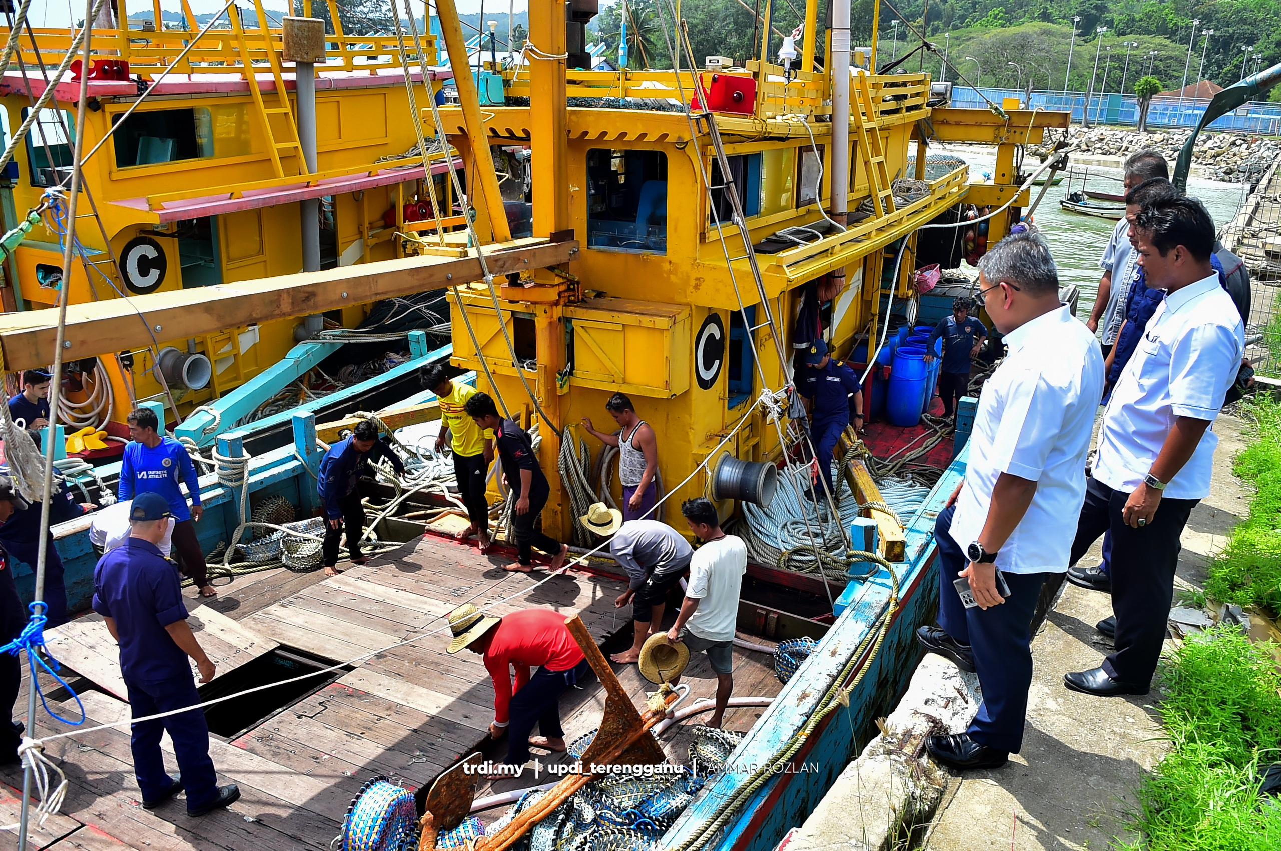 Nelayan Curi Hasil Perikanan Terengganu Ditahan
