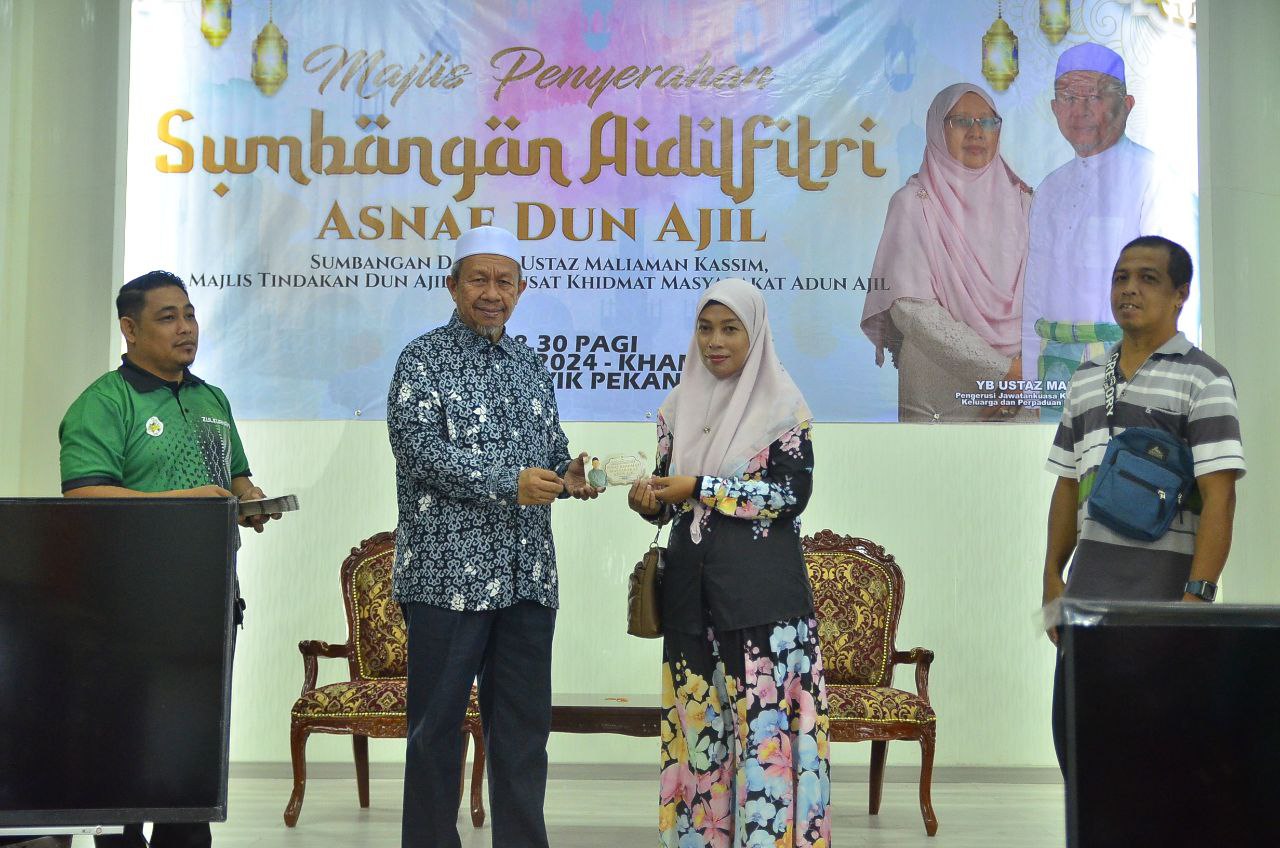 442 Penerima DUN Ajil Ceria Terima Duit Raya