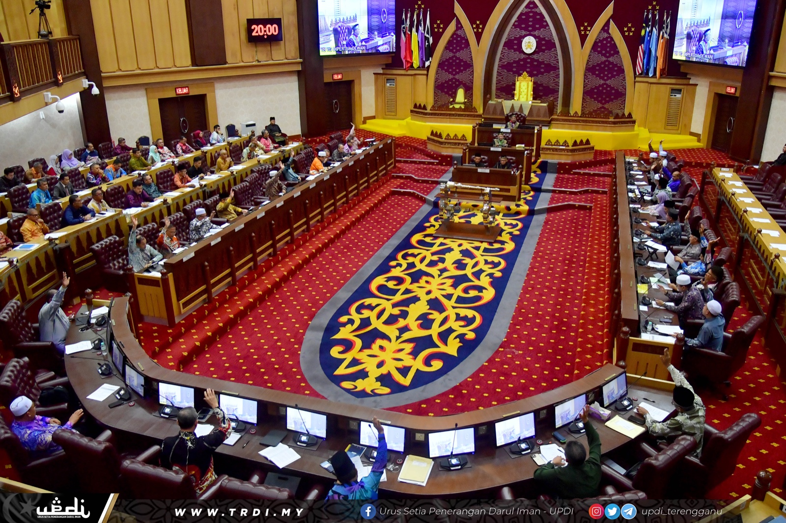 Sidang DUN Terengganu Sebulat Suara Tolak Akta Laut