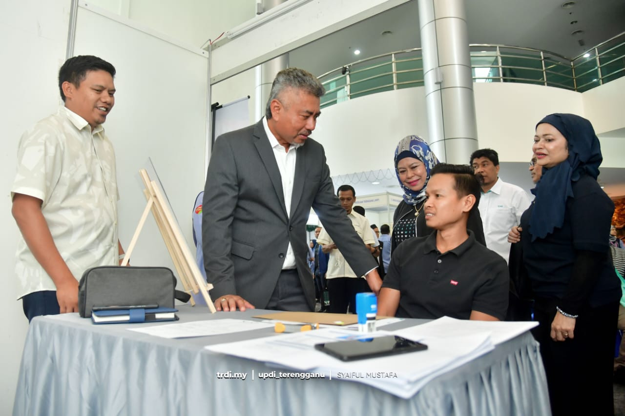 Tarik Pelaburan RM2.4 Bilion Bukti Kerajaan di Landasan Tepat