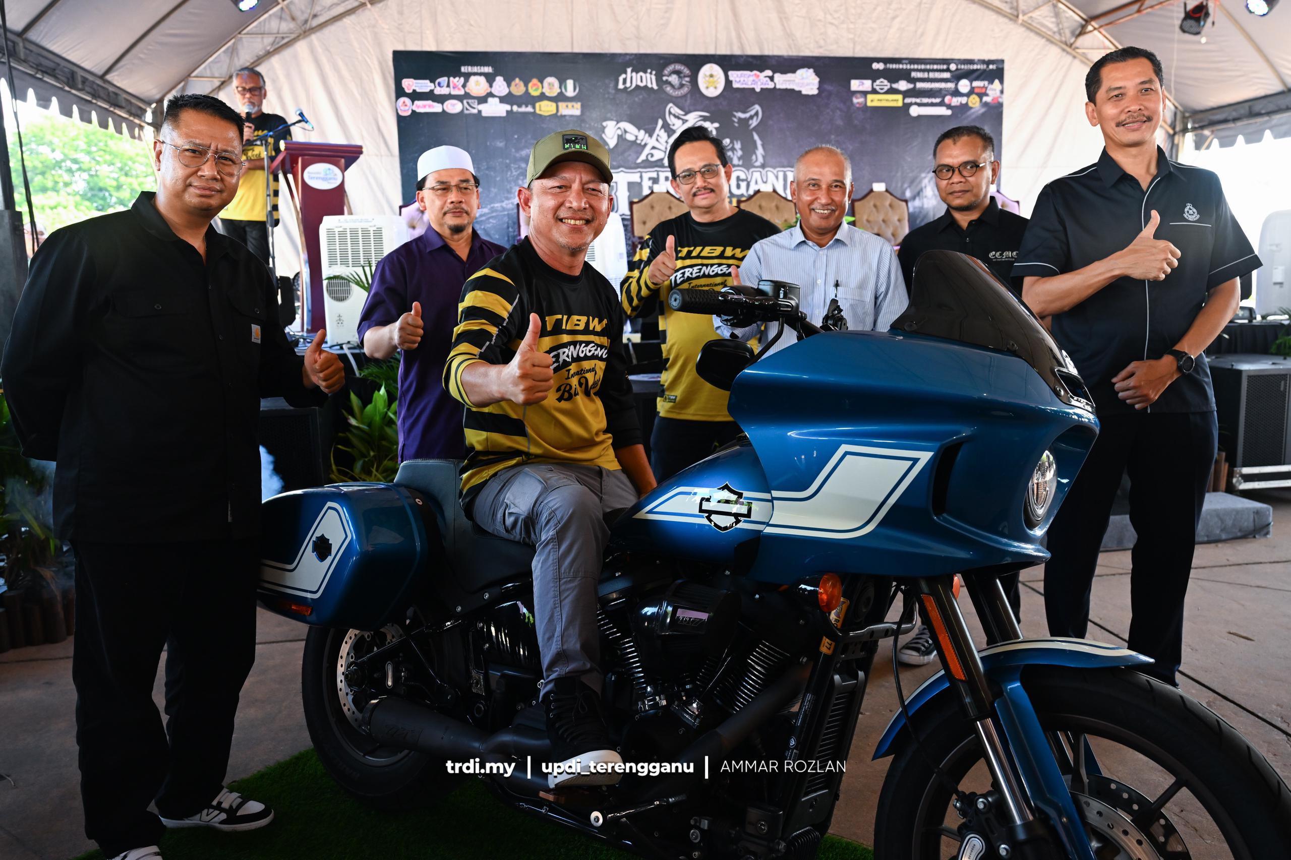 Pelancong 'Makin Laju' Ke Terengganu