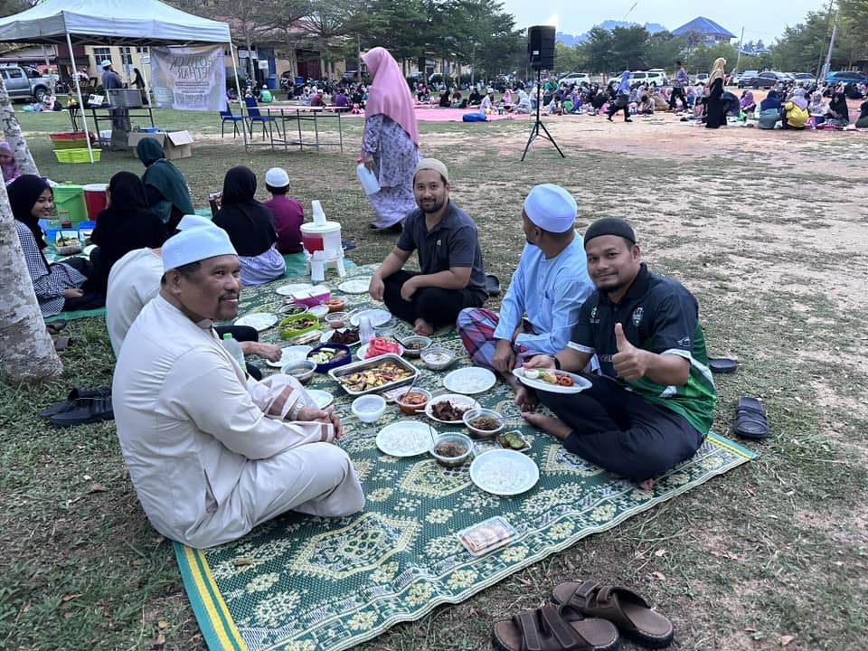 100 Keluarga Zahirkan Syiar Puasa Asyura Dalam Potluck Iftar 3.0