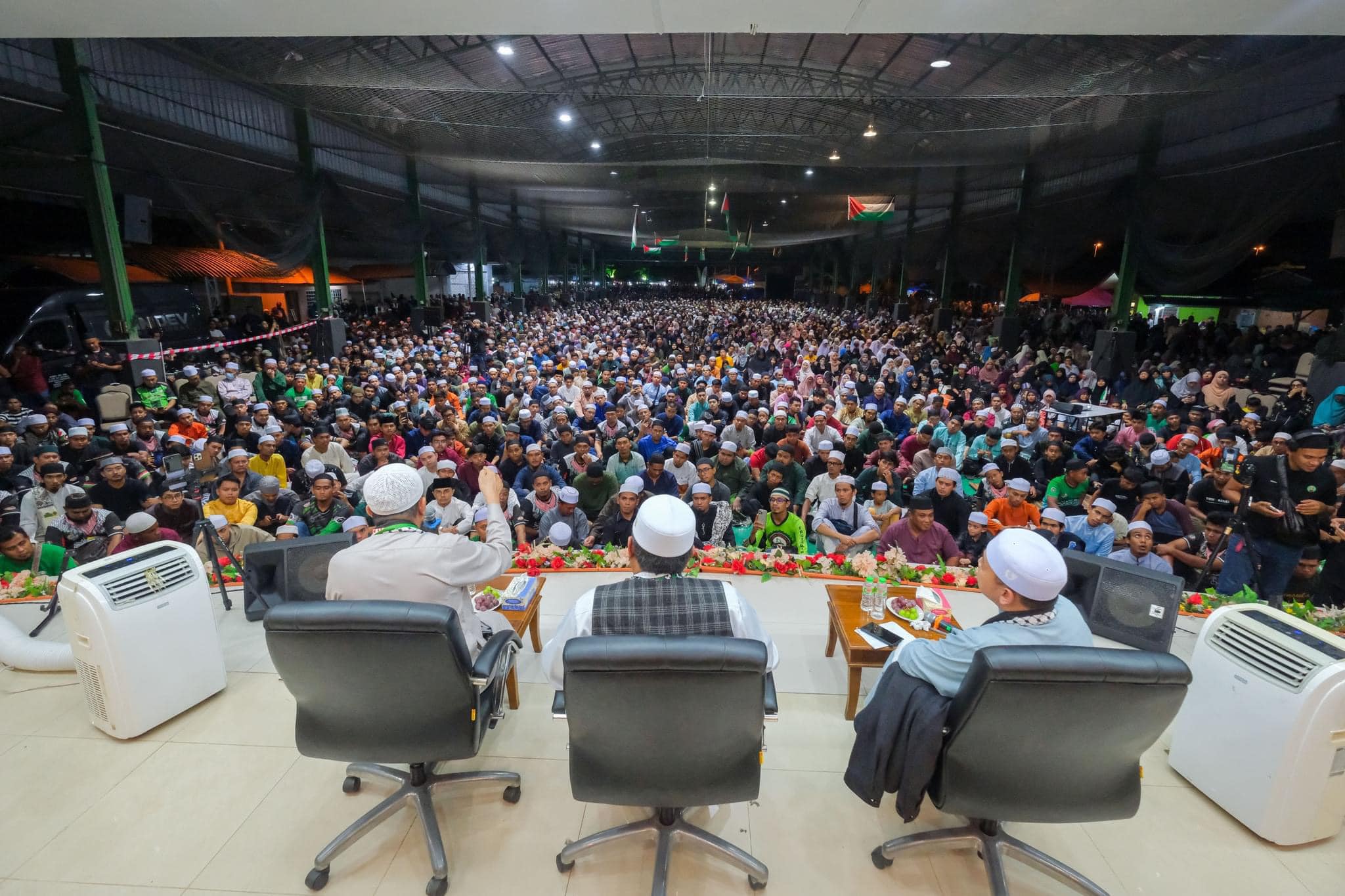 Rakyat Terengganu 'Healing' di Majlis Ilmu