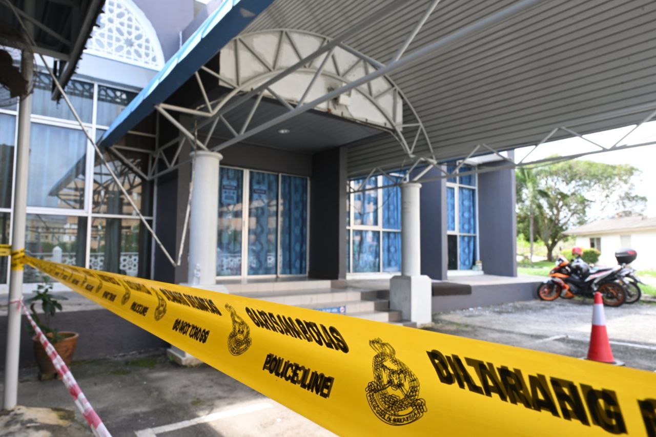 'Kata Khalayak Ramai, Kenapa Tertutup Pula?' - Ini Jawapan Peguam