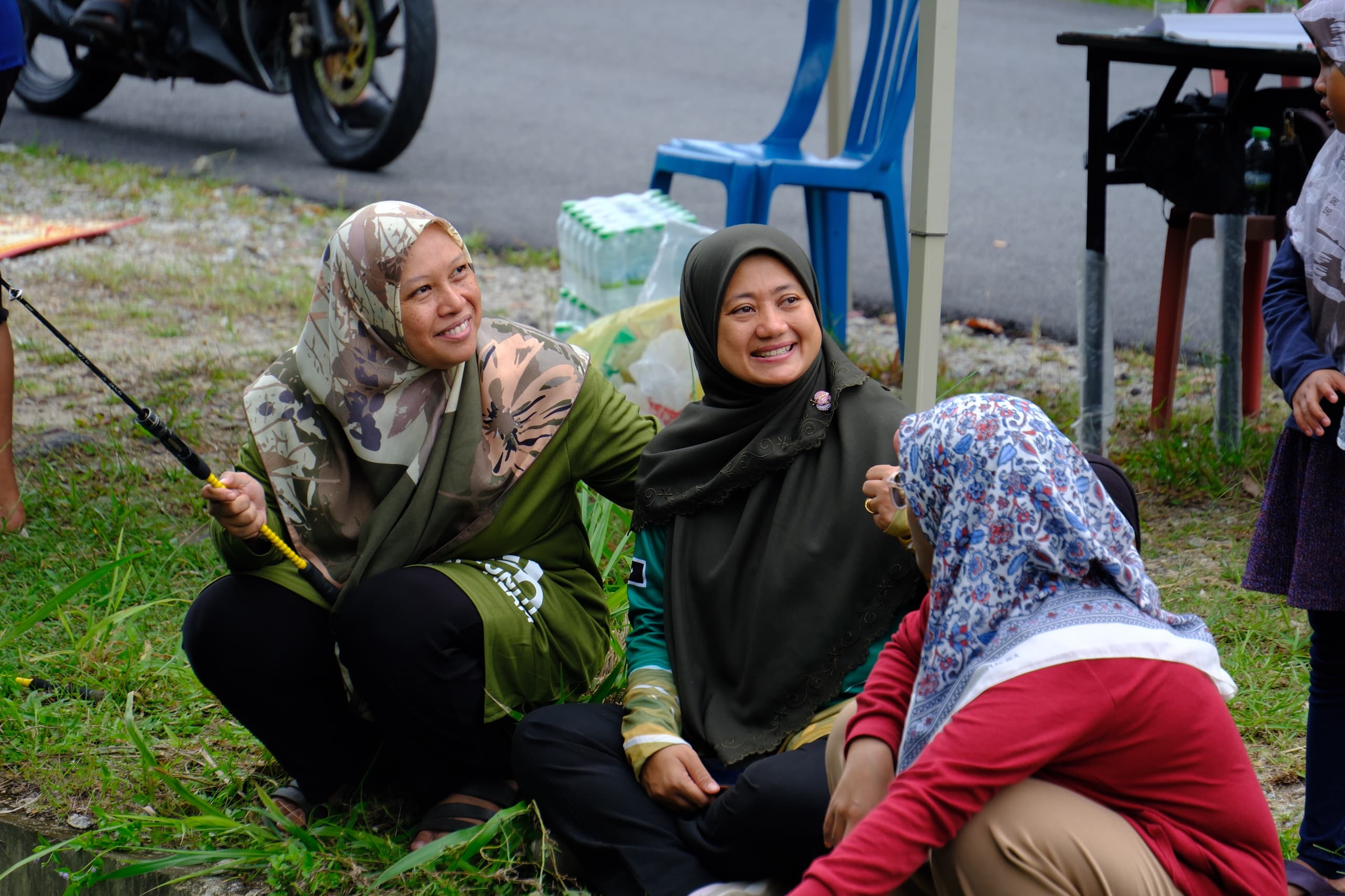 Erat Hubungan Melalui Program YB Cakna Komuniti