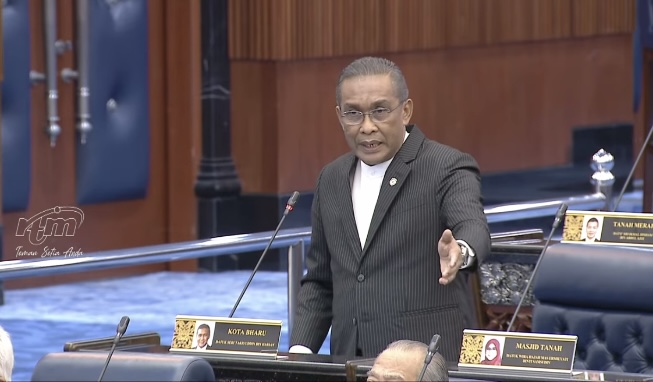 Ahli Parlimen Dedah Murid Tahun 4 Ditemui Tergantung Dengan Skaf Pengakap