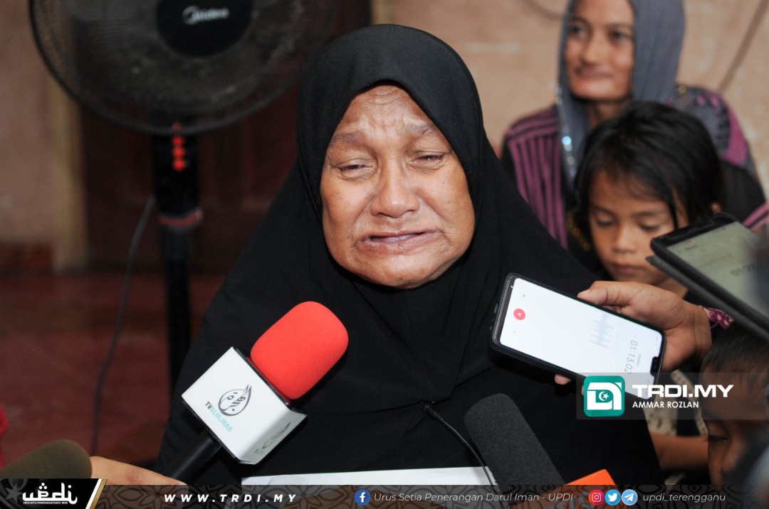 Mak Cik Maimun Sebak Kumpulan EPIC Hulur Bantuan