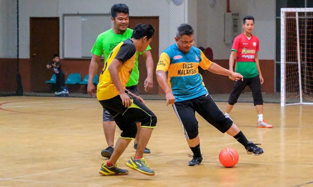 Dr Azman Pamer Aksi Iras ‘Messi’