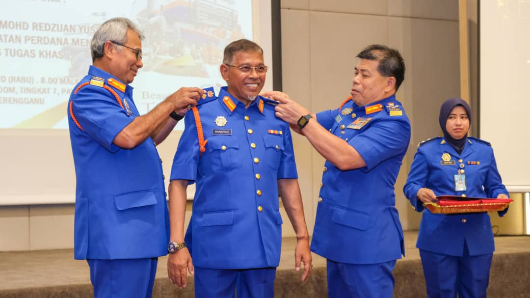 Hanafiah Terima Anugerah Pangkat Kolonel Kehormat APM