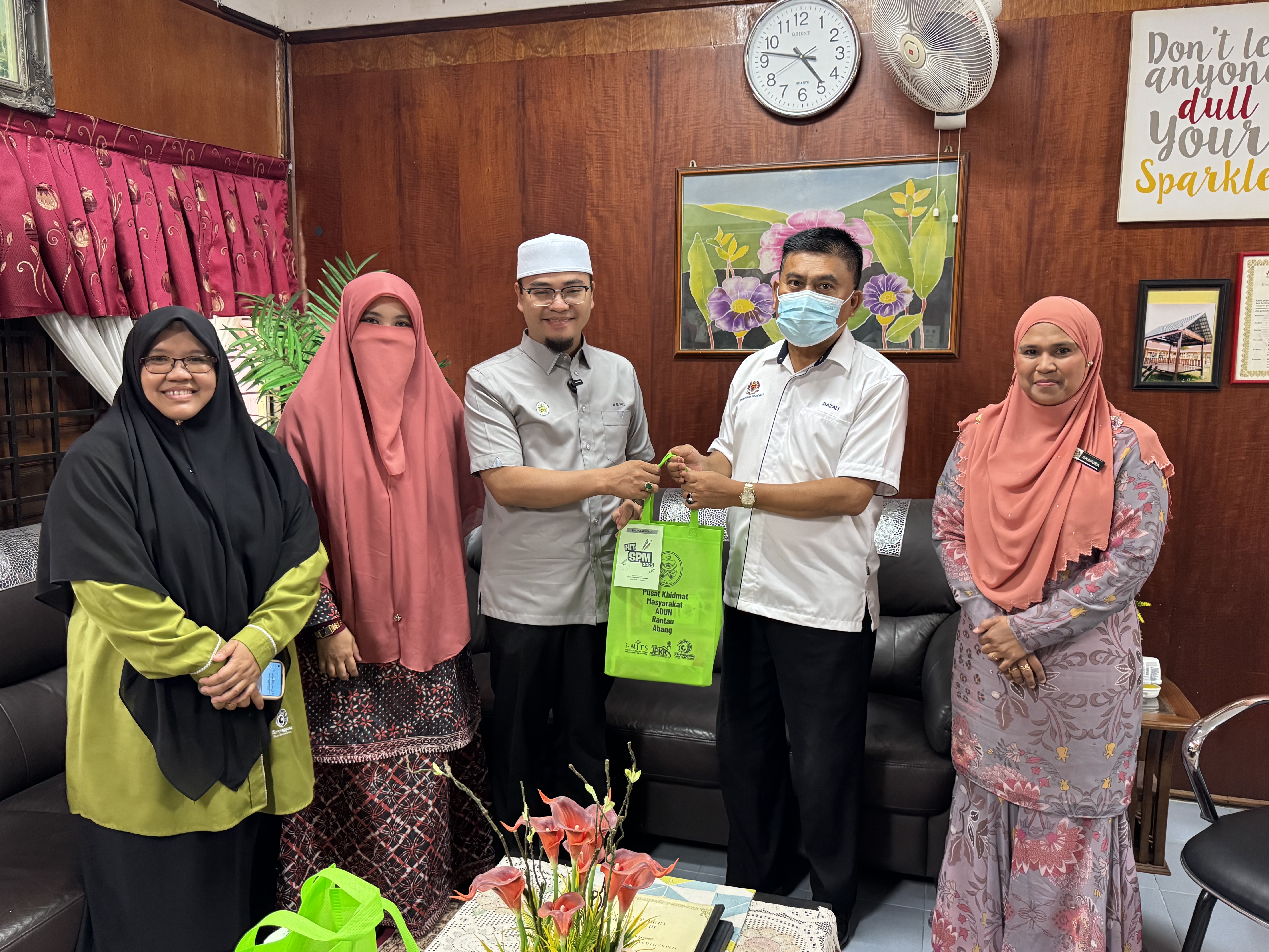 Agihan Kit SPM DUN Rantau Abang, Sokongan Buat Generasi Masa Depan