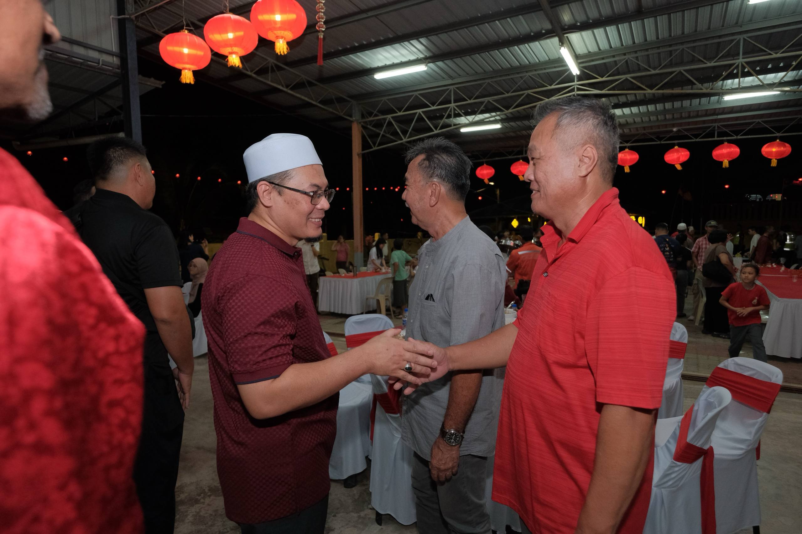 Sambutan Tahun Baharu Cina DUN Tepuh Perkukuh Semangat Perpaduan