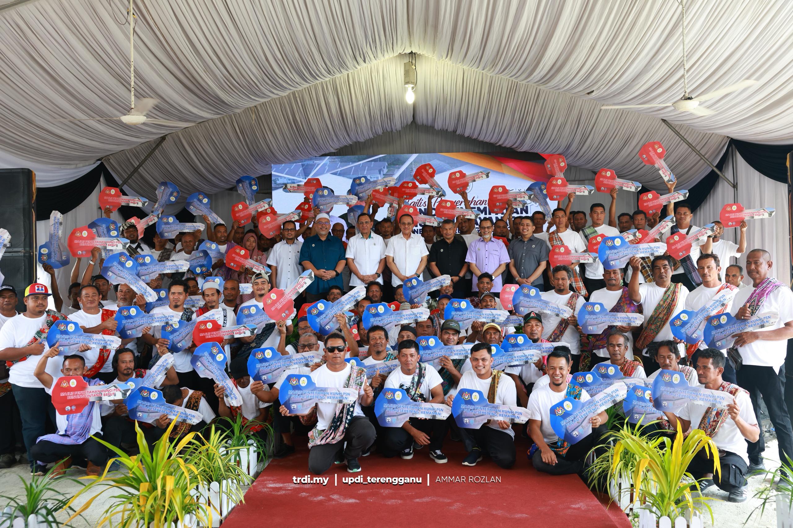 Rezeki Akhir Ramadan, 100 Keluarga Nelayan Terengganu Terima Rumah Baharu