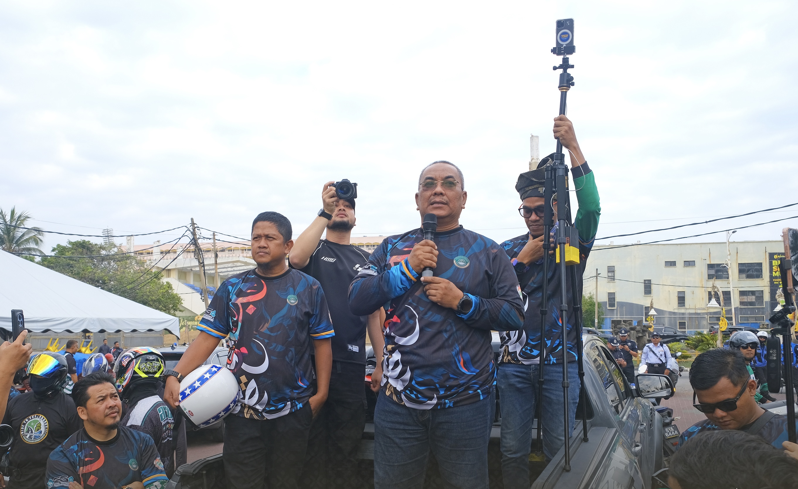 Konvoi Anak Muda Lambang Perpaduan