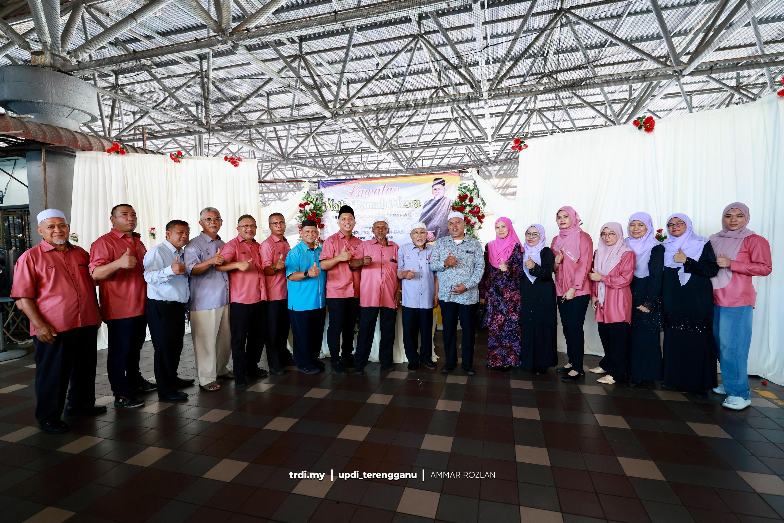YPU Santuni Peniaga Stesen Bas MBKT, Cari Kaedah Hidupkan Semula Kawasan Nostalgia