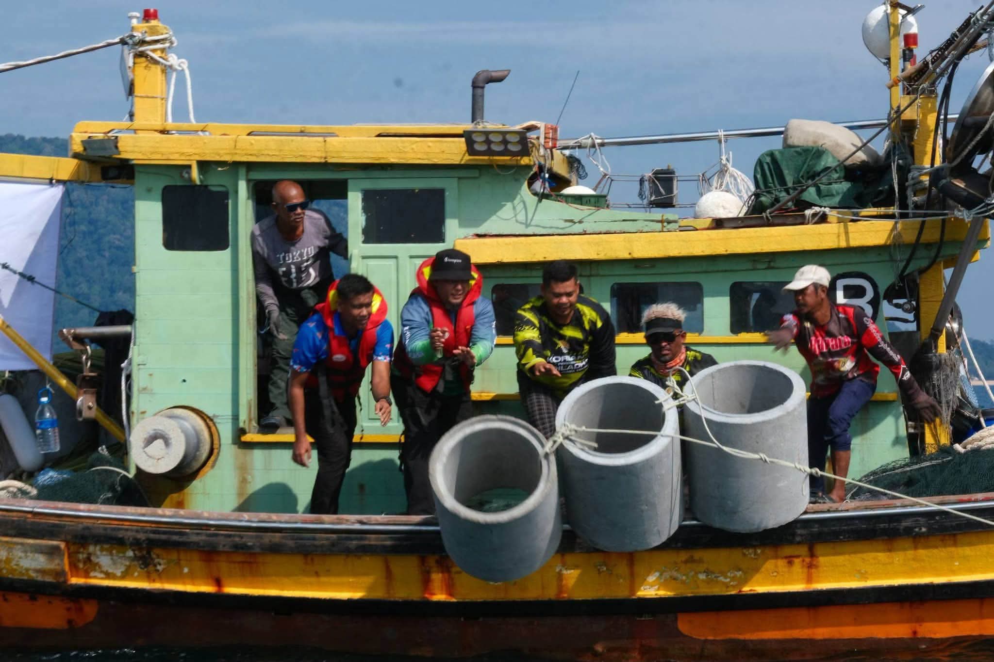 Kerajaan Terengganu Labuh 40 Unjam Di Kerteh,  Bantu Tingkatkan Pendapatan Nelayan Zon A