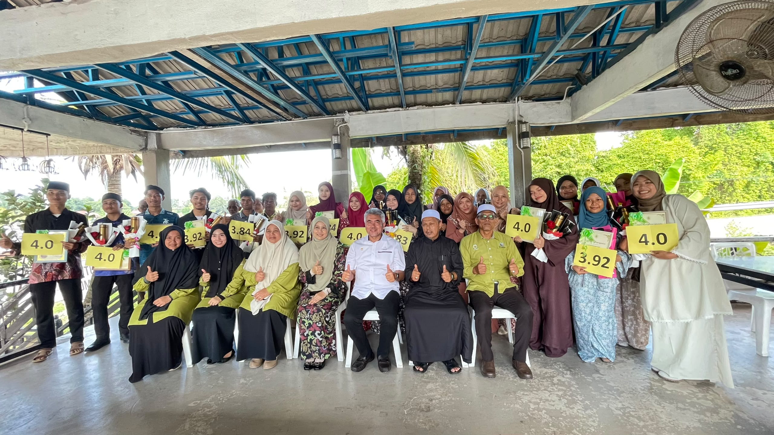 14 Pelajar Cemerlang STPM 2025 Hulu Besut Diraikan, Seorang Antara Terbaik Kebangsaan