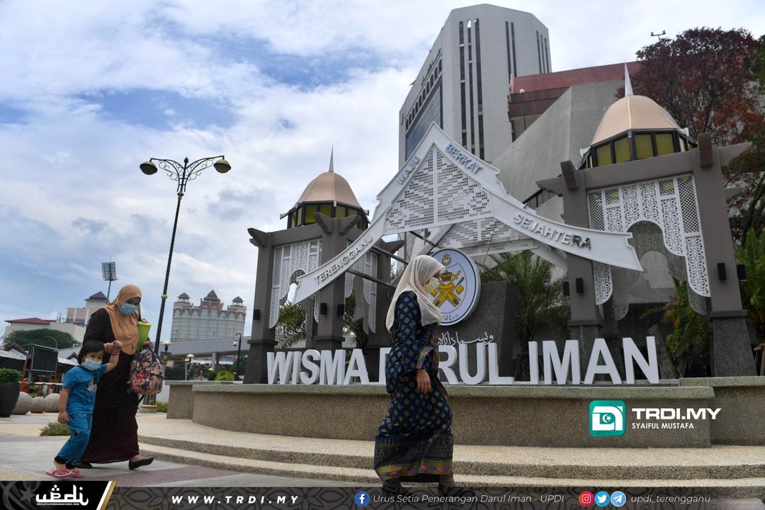 Ikhlas: Tarik Sokongan di Parlimen Atau Bubar DUN Terengganu?