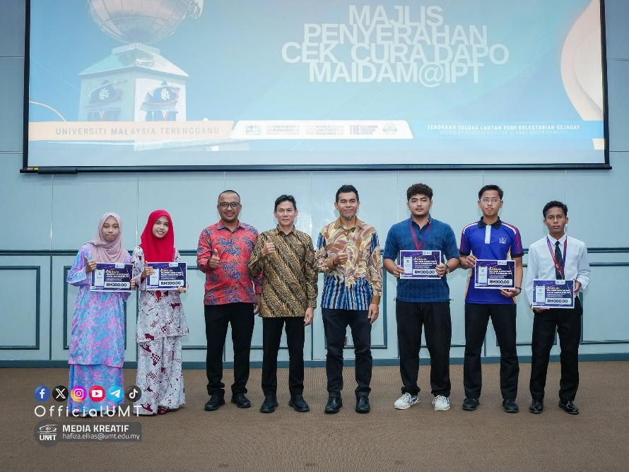 UMT Terima RM315,000 Dari MAIDAM Bagi Baucar Makanan Dapo MAIDAM@UMT 