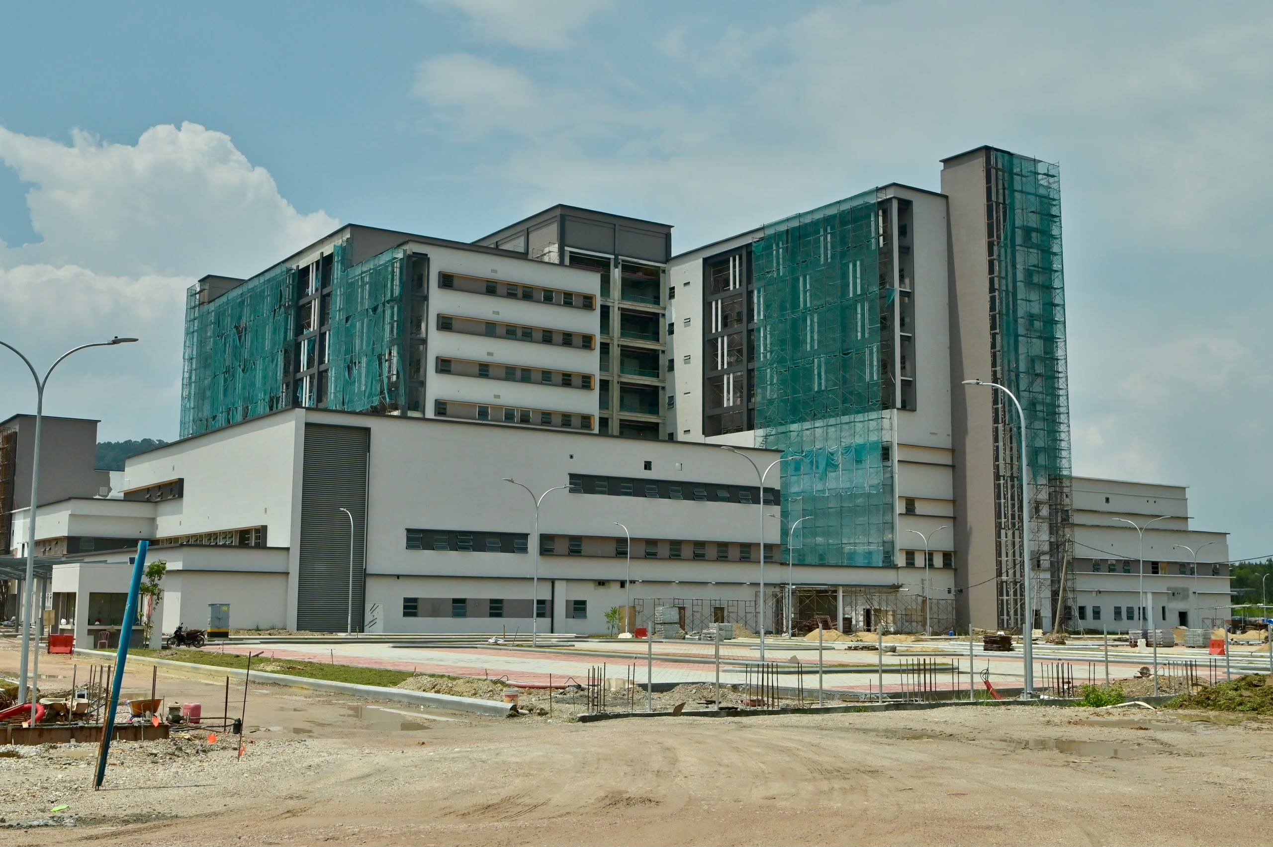 Selepas Hampir Sedekad, Hospital Kemaman RM427 Juta Dijangka Siap Tahun Depan