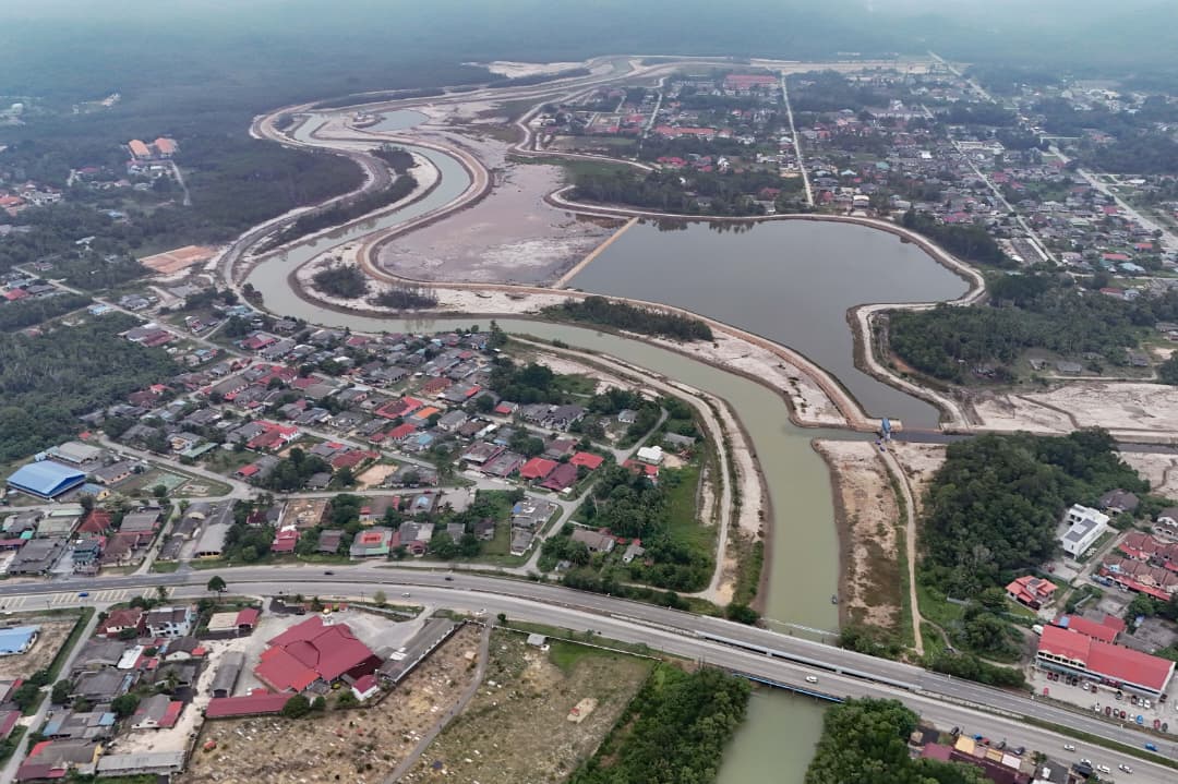Projek Tebatan Banjir Sungai Kemasik Siap, Lindungi Lebih 1,500 Penduduk