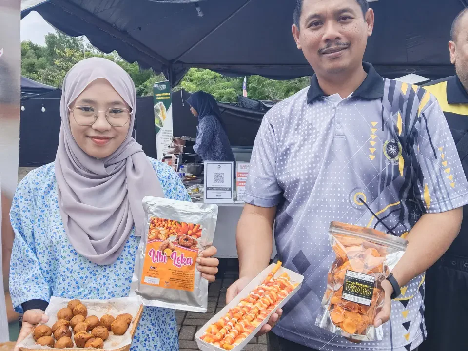 PSKT- UniSZA Bina Produk Makanan Sihat