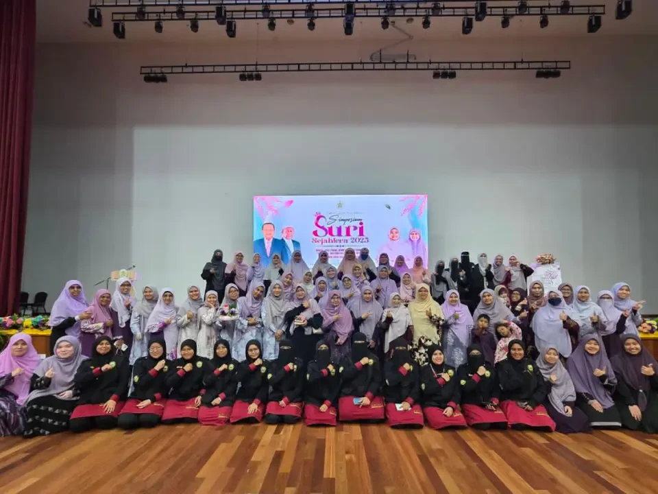 Suri Rumah Pencorak Masa Depan Bangsa