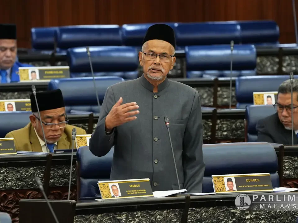 Kementerian Komunikasi Perkukuh Usaha Tangani Insiden Jalur Gemilang Terbalik