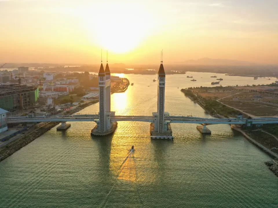 Pelaburan Terengganu Pada 2025 Tertinggi Dalam Sejarah - SME Bank