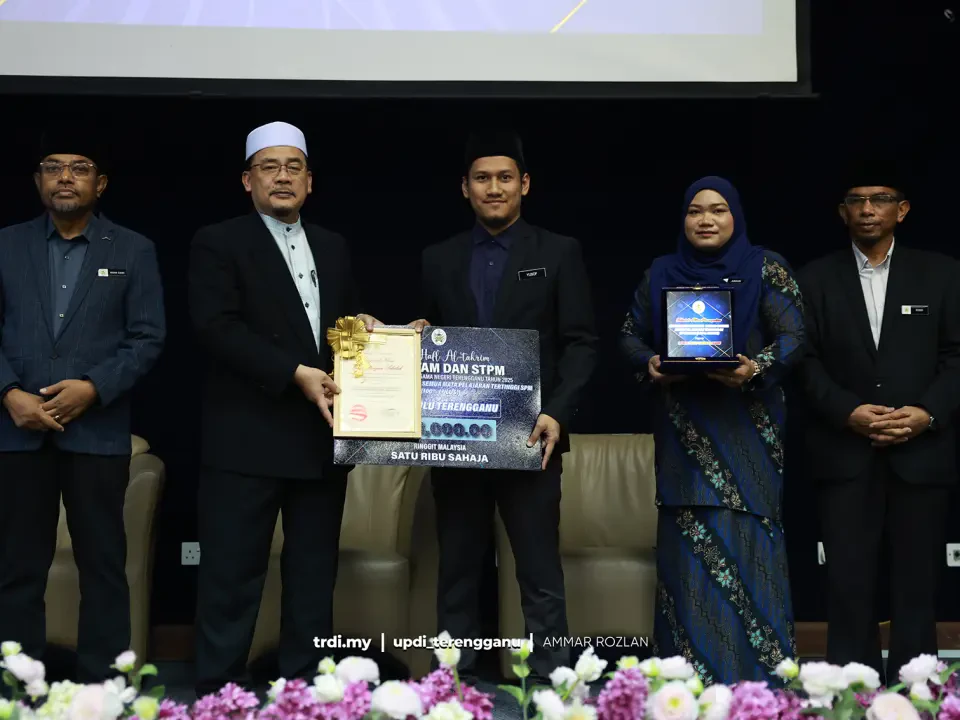 Terengganu Raikan 273 Pelajar Cemerlang SMANT