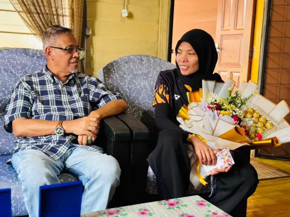 Kepulangan Nur Aisyah, Pemenang Pingat Emas Sukan SEA Thailand Diraikan