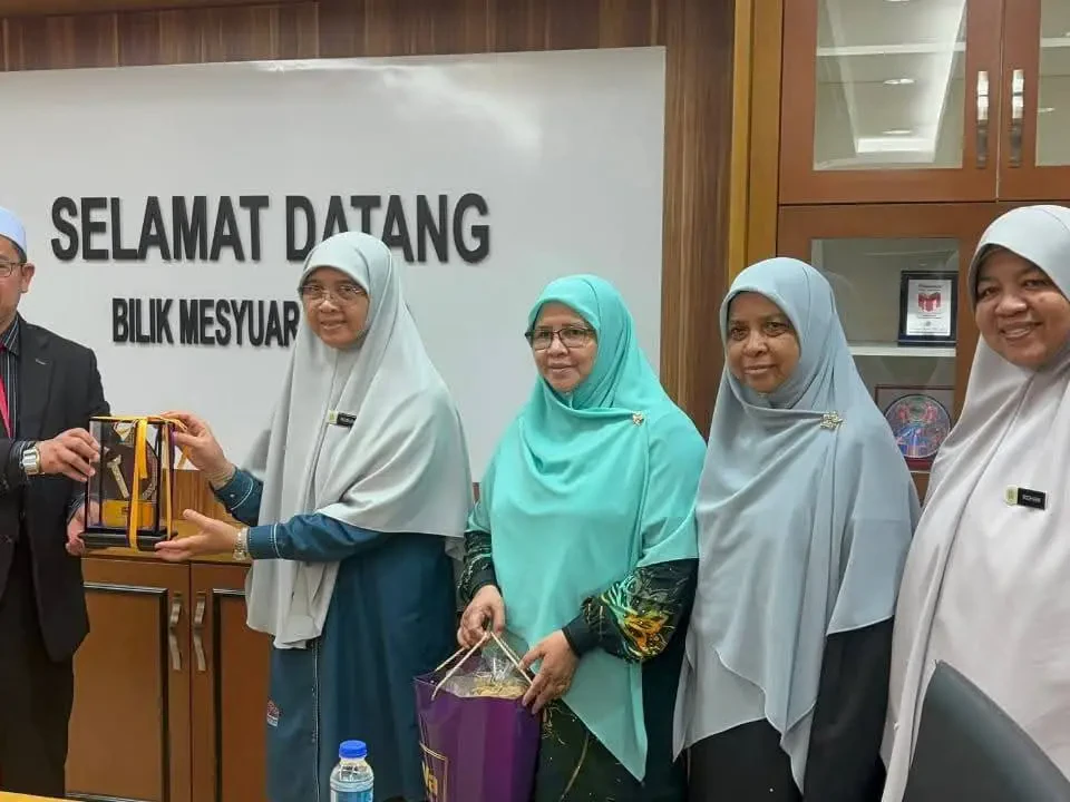 Dapur Hijau, Ayam Penelur Berpotensi Perkasa Wanita Terengganu
