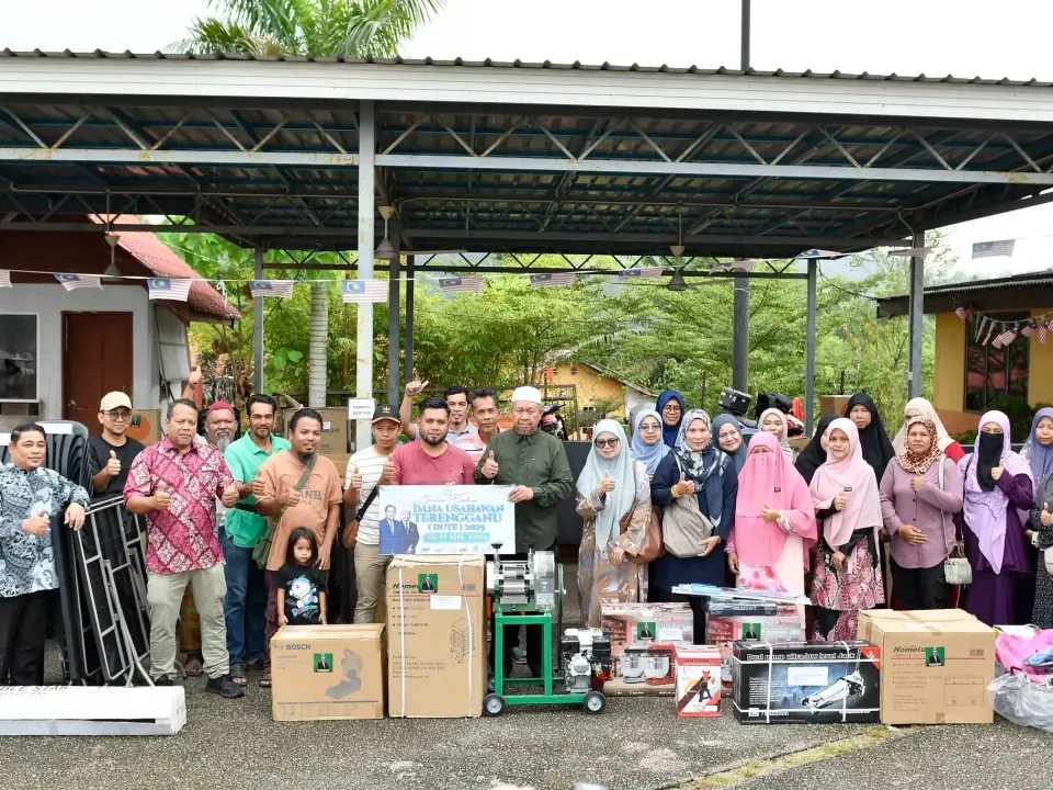 50 Peniaga DUN Ajil Terima Manfaat DUTE 2025