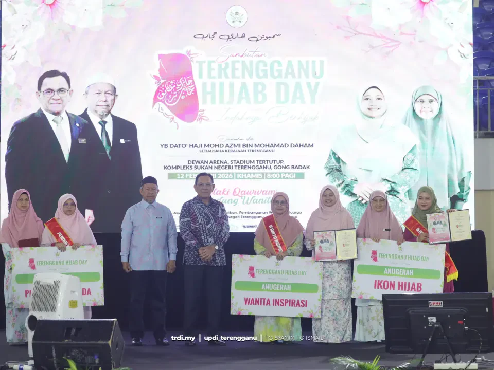 Dua Anak Jati Marang Terima Pengiktirafan dalam Anugerah 
