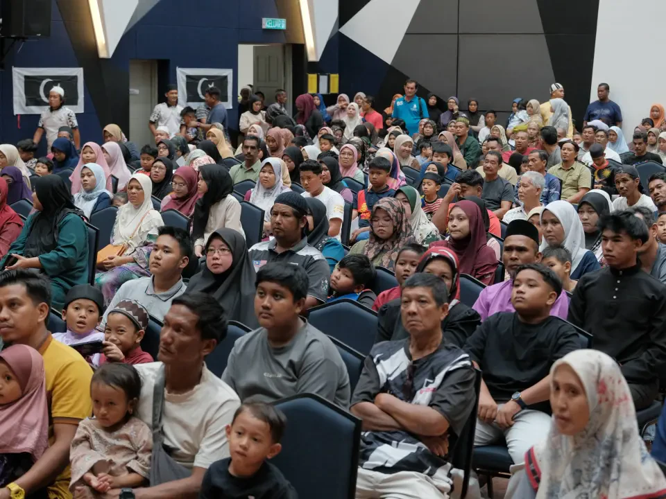 Back To School DUN Tepuh manfaatkan 250 penerima