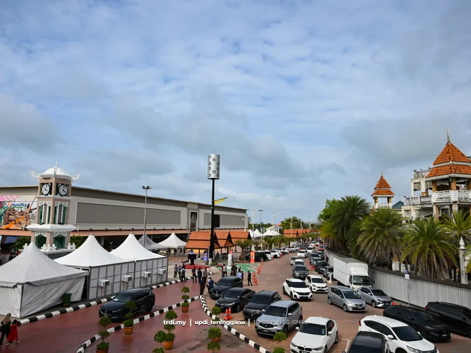  Liputan Majlis Perasmian Projek Rintis Struktur Intelligent Pole (IP) di Perkarangan Pasar Payang yang akan di rasmikan oleh YAB Dato’ Seri Ir Menteri Besar Terengganu.