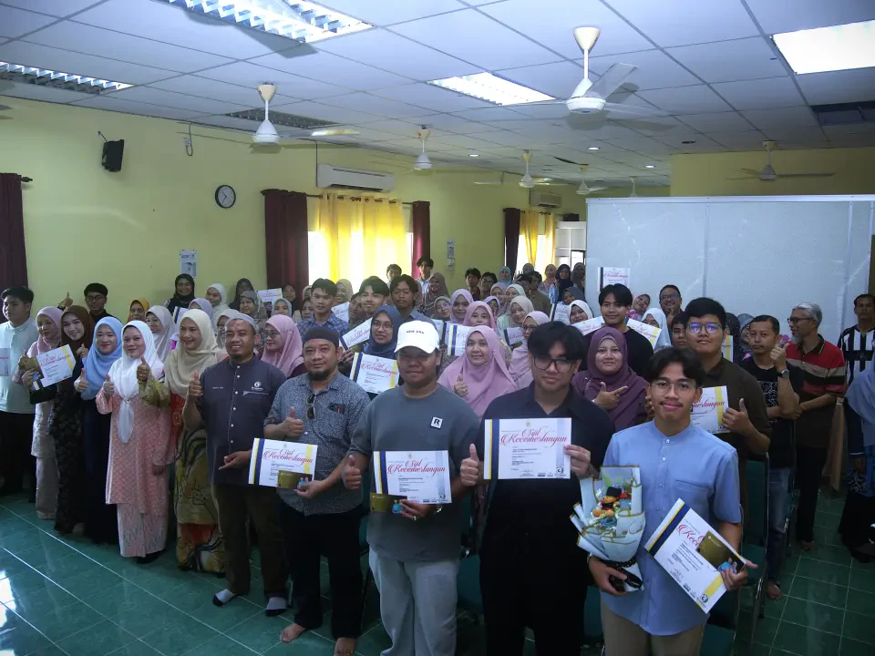 Bawa Buku Nota, Fokus Dalam Kelas Kunci Cemerlang SPM