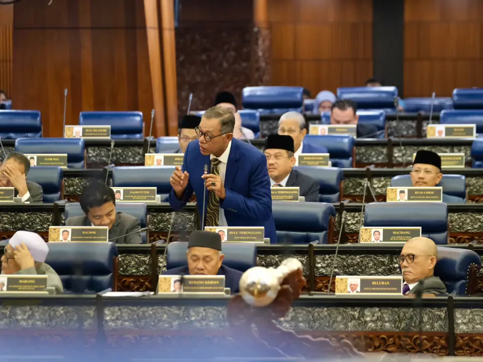 Rosol Persoal Pengecualian Syarikat Teknologi Gergasi Daripada Akta Keselamatan Siber
